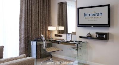 جمیرا کارلتون تاور