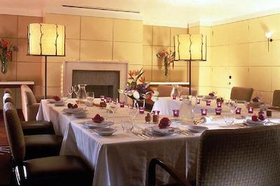 جمیرا کارلتون تاور