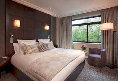 جمیرا کارلتون تاور