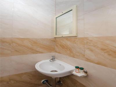 Oyo 13511 Hotel Gems