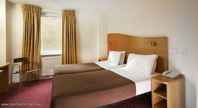 آمباسادورز