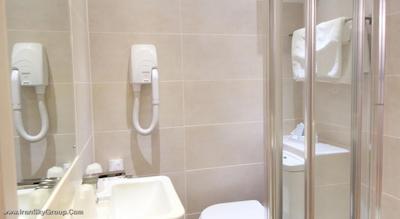 آمباسادورز