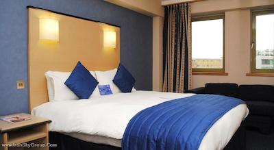 دانوبیوس هتل ریجنتس پارک