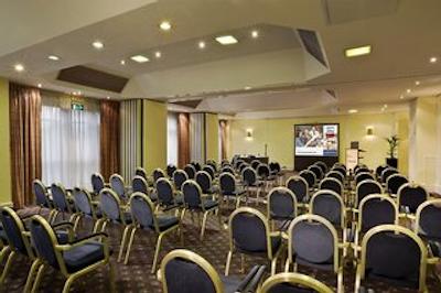 دانوبیوس هتل ریجنتس پارک