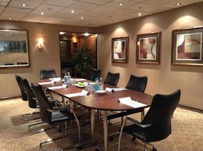 دانوبیوس هتل ریجنتس پارک