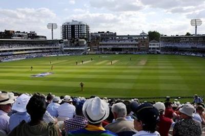 دانوبیوس هتل ریجنتس پارک