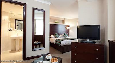 دانوبیوس هتل ریجنتس پارک