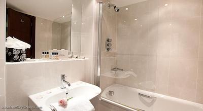 دانوبیوس هتل ریجنتس پارک