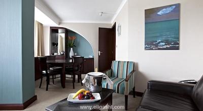 دانوبیوس هتل ریجنتس پارک