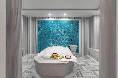 ویتال هتل فولیا