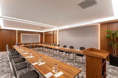 ویتال هتل فولیا