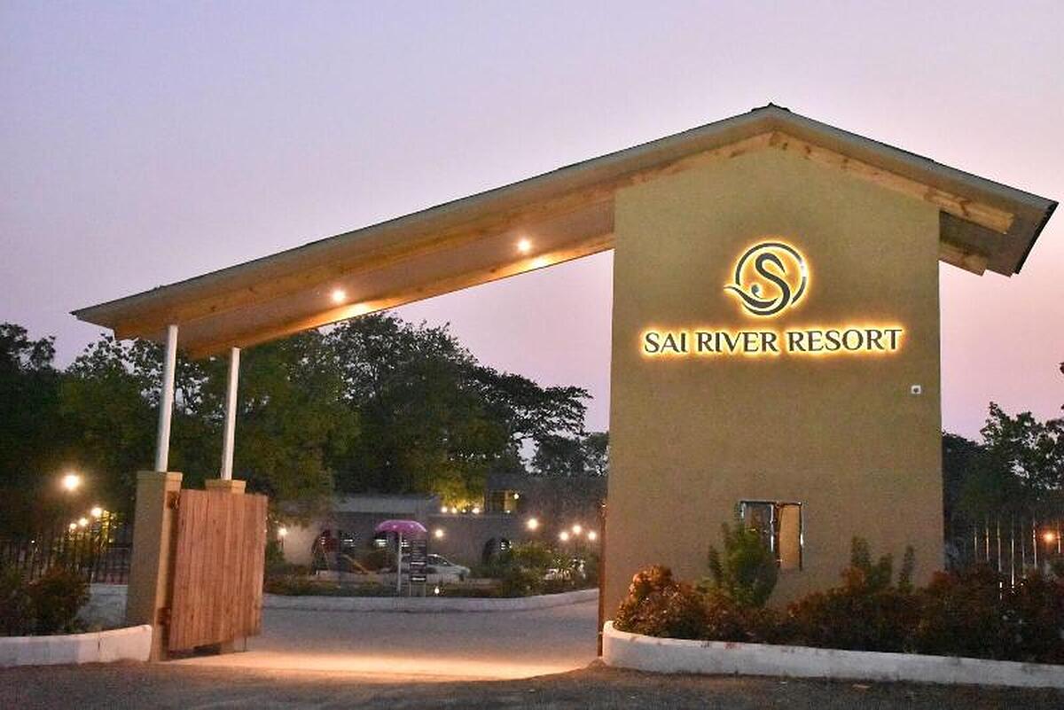 Sai River Resort