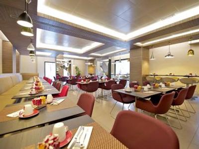 مرکور رما سنترو کلوسیو