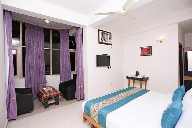 Oyo 1915 Hotel Central Park Inn