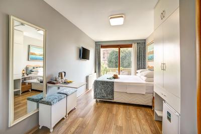 الیت آپارتز بای ام کی