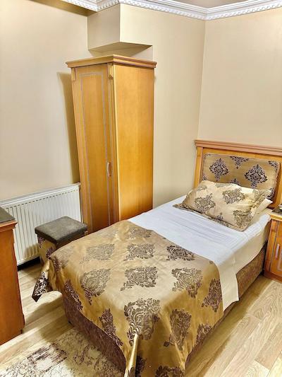 گرند پاپیروس هتل