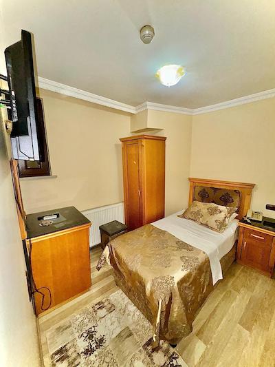 گرند پاپیروس هتل