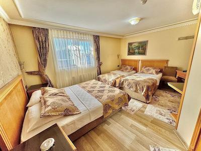 گرند پاپیروس هتل