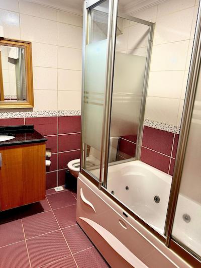 گرند پاپیروس هتل