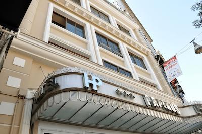 گرند پاپیروس هتل