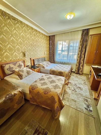 گرند پاپیروس هتل