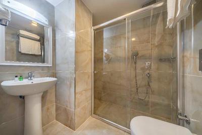 کانلان هتل استانبول