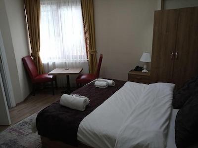 نیو بیلیبری هتل