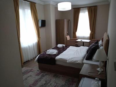 نیو بیلیبری هتل