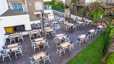 Bonn Beach Hotel By Rrh R All Inclusive