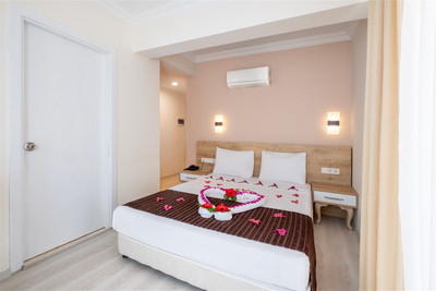 Bonn Beach Hotel By Rrh R All Inclusive