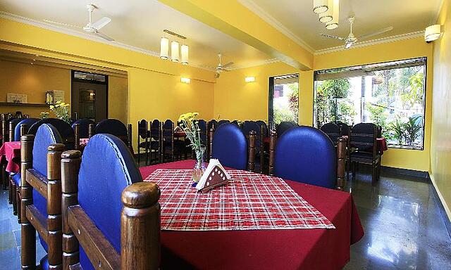 Hotel Gopika International
