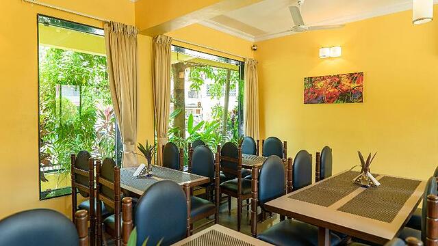 Hotel Gopika International