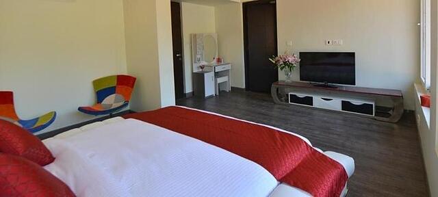 Orabella Villas Suites