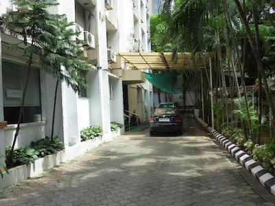 Hotel Balwas International