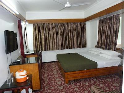 Hotel Balwas International