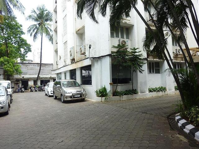 Hotel Balwas International