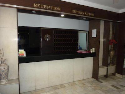 Hotel Balwas International