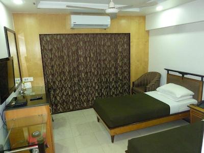 Hotel Balwas International