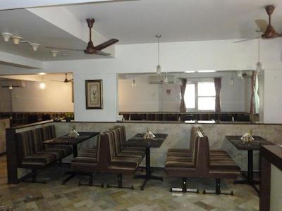 Hotel Balwas International