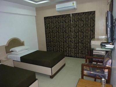 Hotel Balwas International