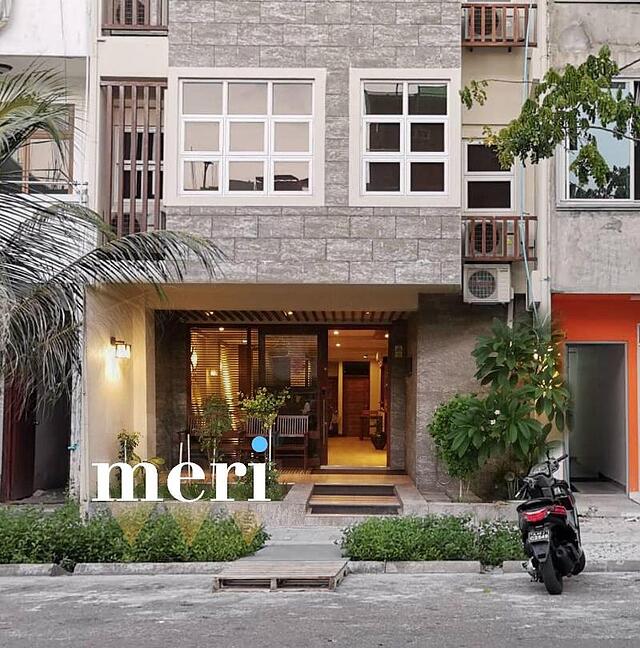 Meri Maldives