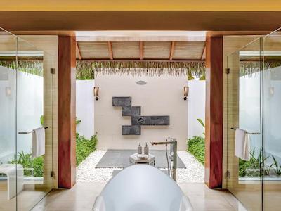 پولمن مالدیوز ماموتا