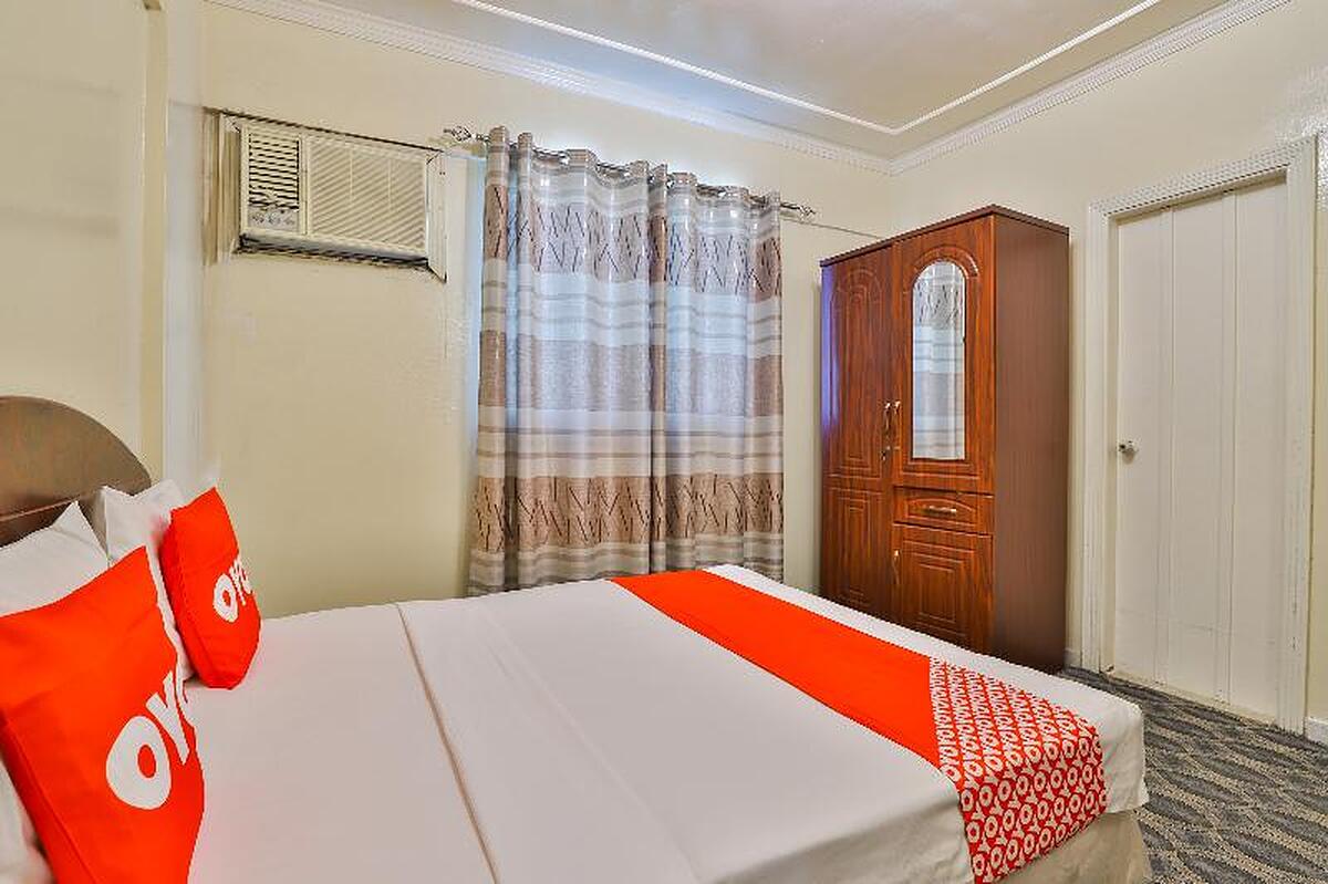 Oyo 429 City Hotel
