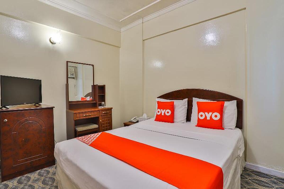Oyo 429 City Hotel
