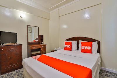 Oyo 429 City Hotel