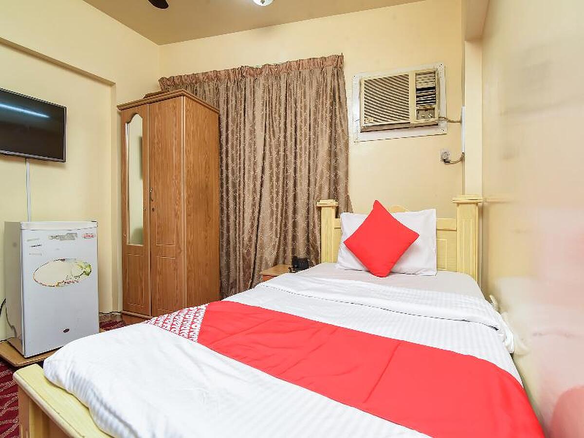 Oyo 429 City Hotel
