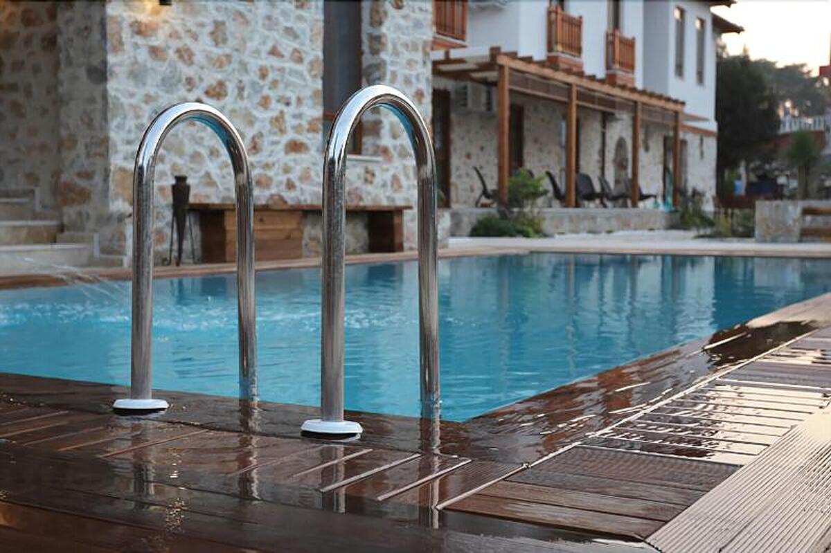 Ucurtma Hotel