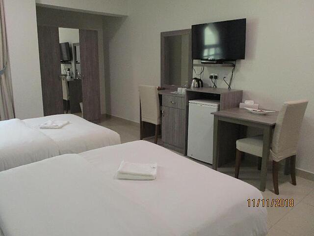 SOVEREIGN HOTEL