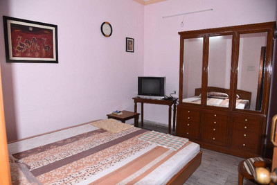 Anjani Mansion Guest House