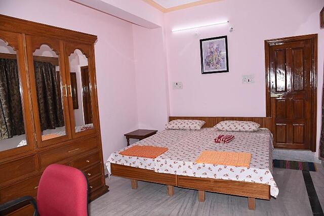 Anjani Mansion Guest House